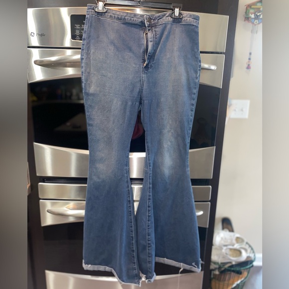 Free People We The Free Just Float On Flare Jeans - Picture 5 of 11
